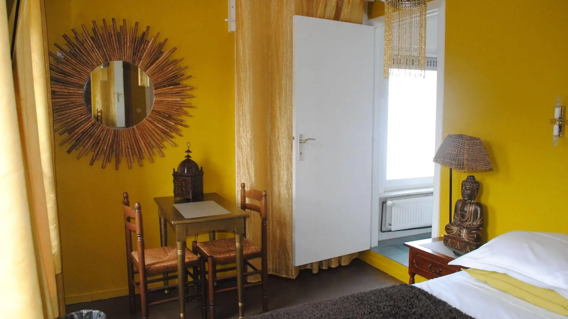 B&B Maison Printaniere Bruges 3*,  Belgium