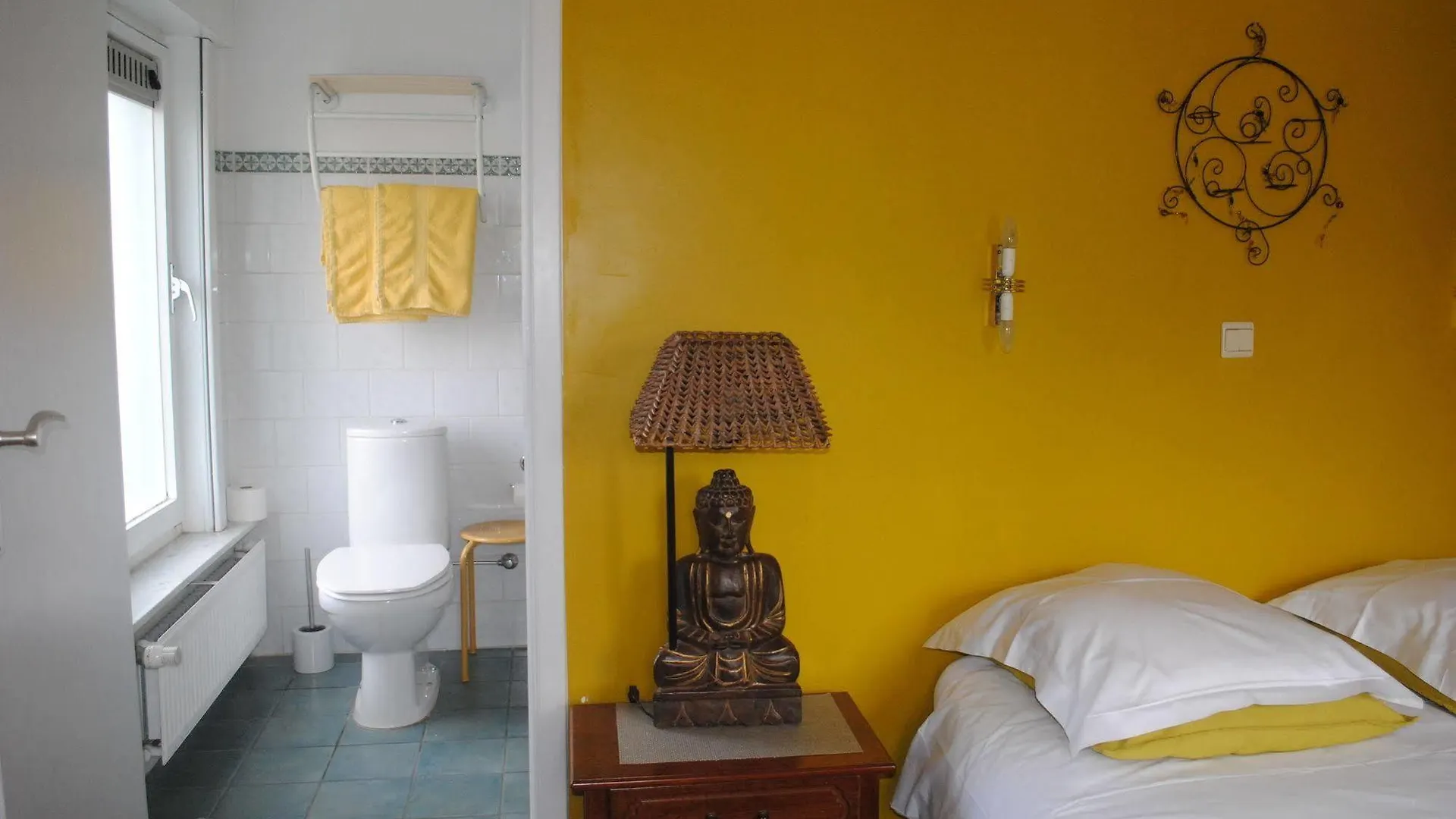Couette-café B&B Maison Printaniere Bruges